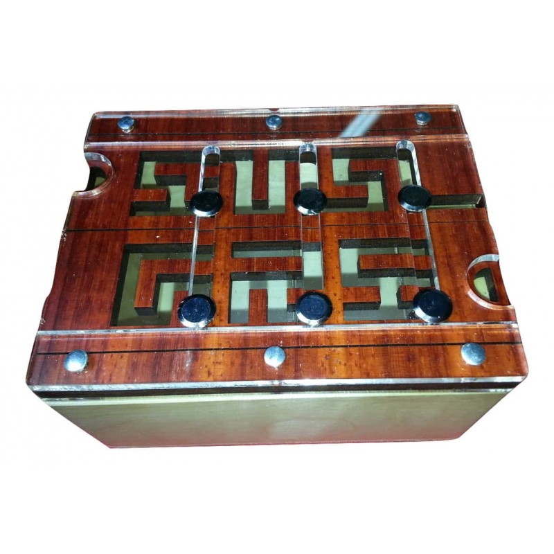 Puzzle 3D, labyrinthe et boîte à secret : le jeu 3 en 1